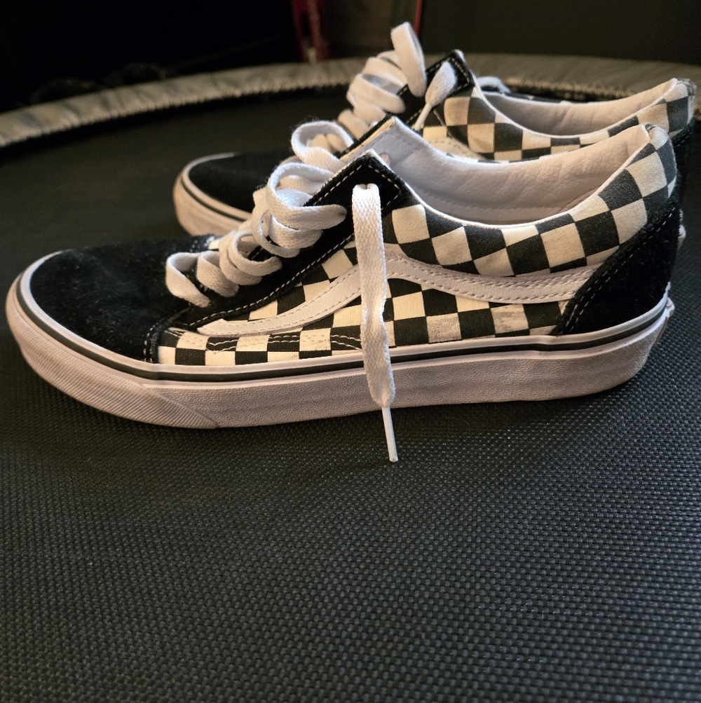 Vans Unisex Black and White Checkered Sneakers